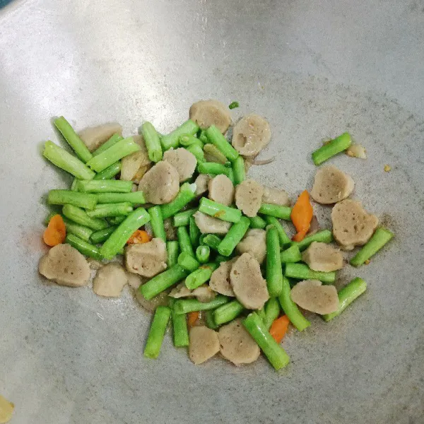 Masukkan bakso