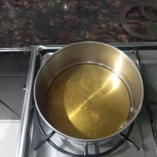 Buat brown butter (jumlah butter yang di panaskan boleh banyak bisa disimpan untuk makanan lain, ambil hanya 1 sdm) : Panaskan butter hingga berbuih dan berubah kecoklatan, aduk sesekali