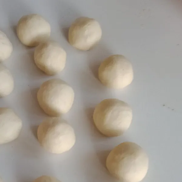 Potong potong kemudian Bulatkan