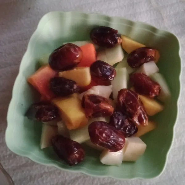 Tata buah di mangkuk