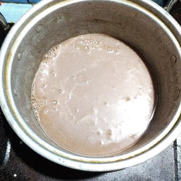 Tuang kedalam panci lalu masak dengan api sedang