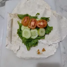 Tata selada, timun dan tomat.