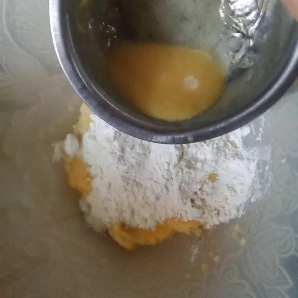 Masuk kan mentega