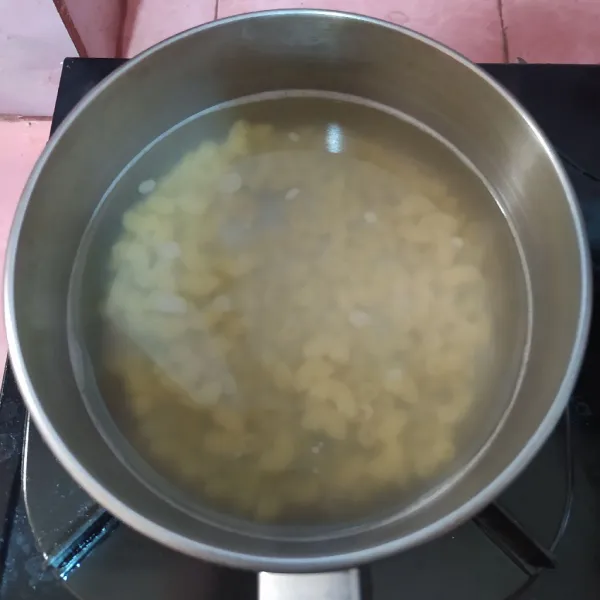 Rebus macaroni sampai aldente.