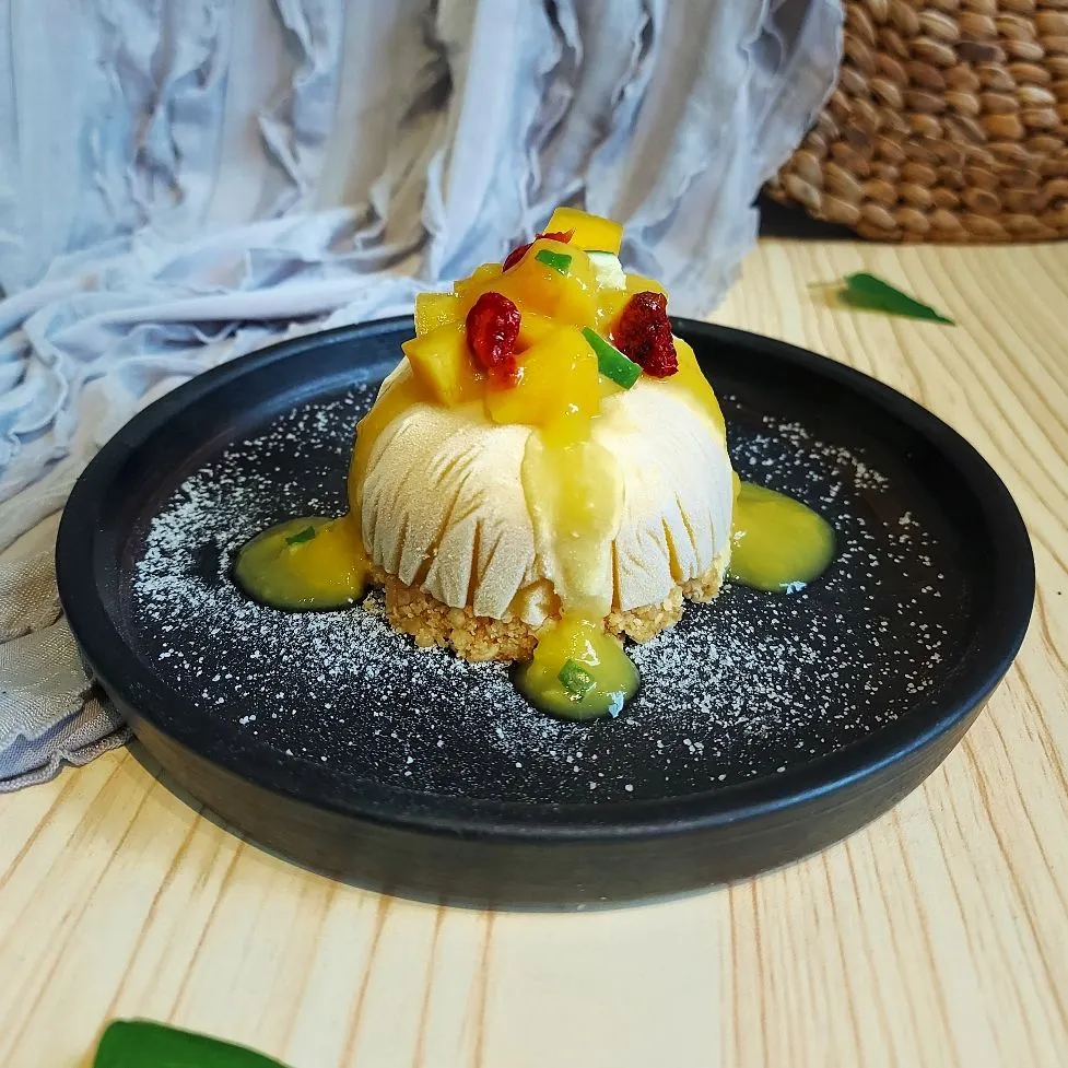 Eggless Mango Semifreddo