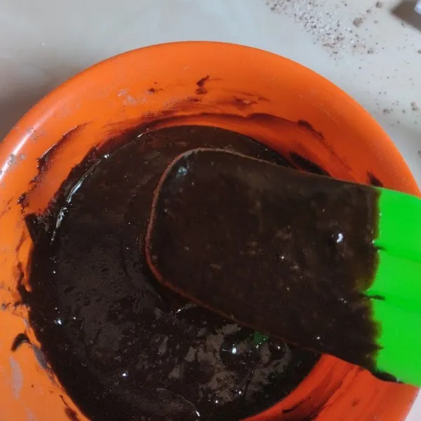 Tim DCC+butter+minyak hingga meleleh dengan teknik dobel bowl