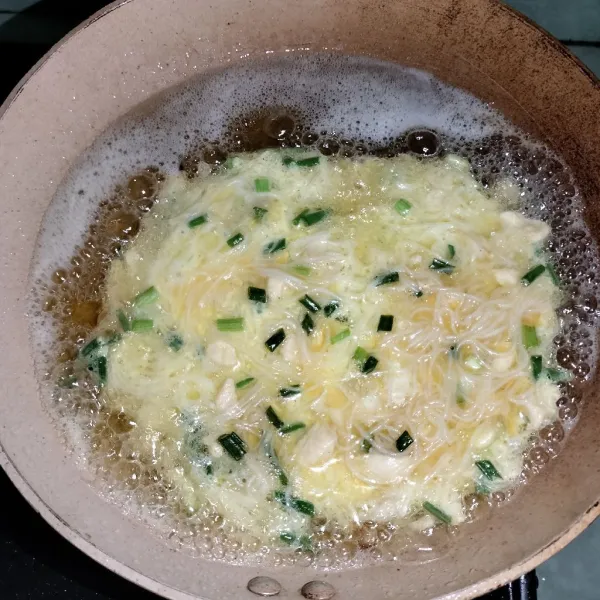 Kemudian goreng hingga matang dan siap di sajikan