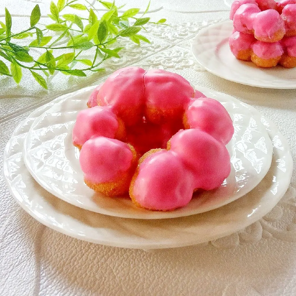 Donat Mochi Strawberry