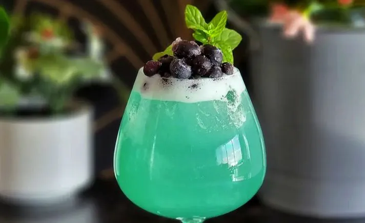 resep cocktail gimme the blues
