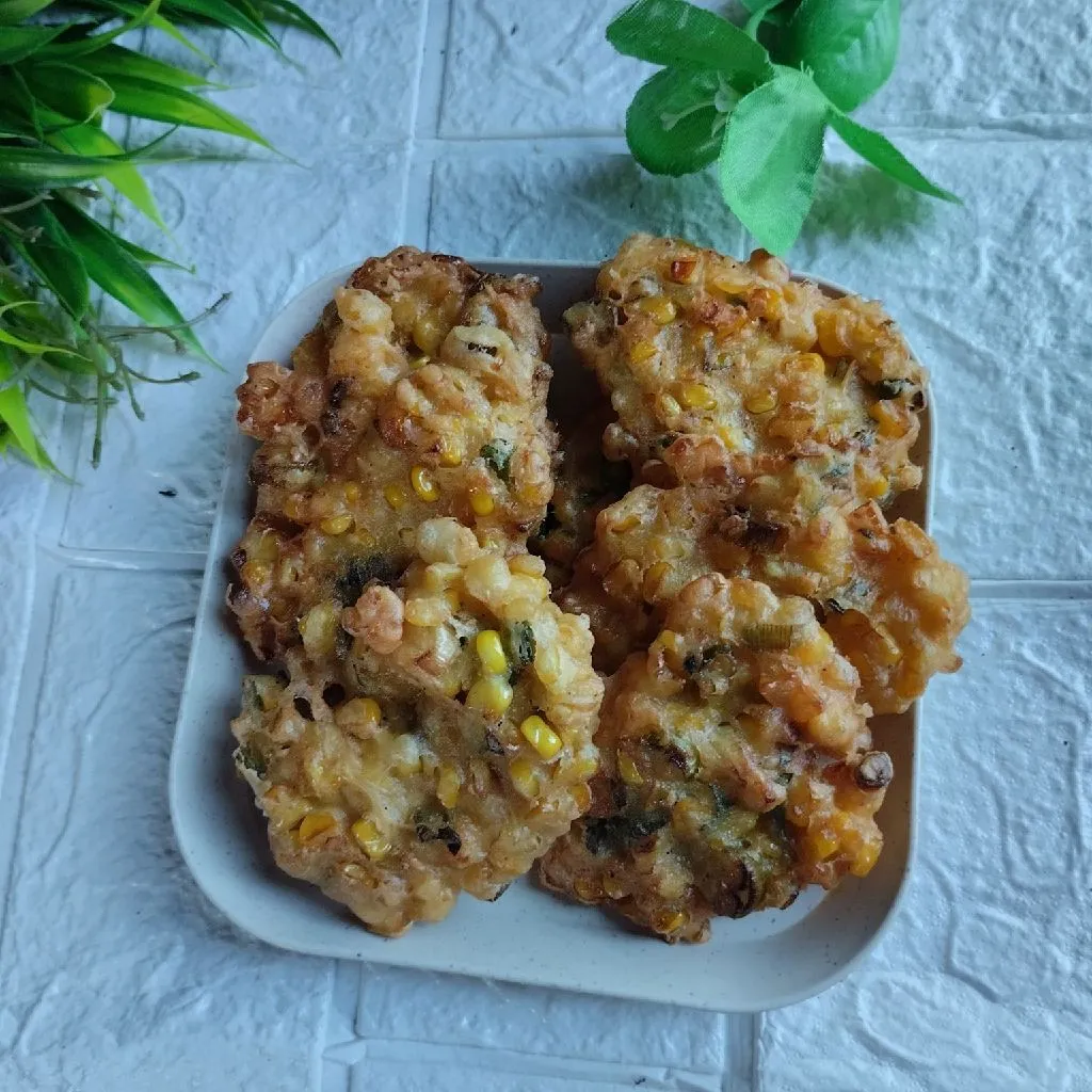 Bakwan Jagung Bumbu Rendang Santan