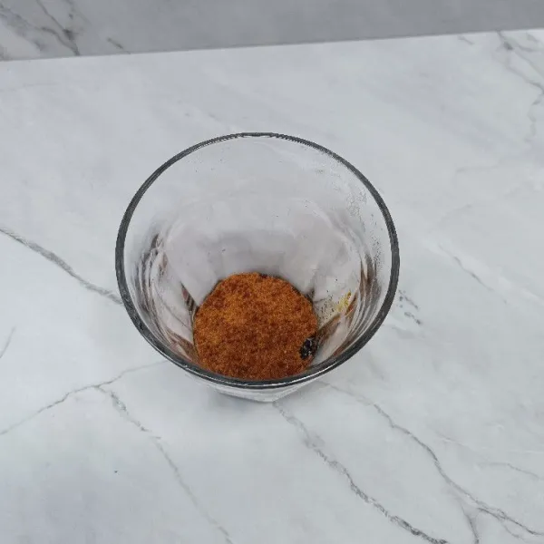 Tambahkan gula palem kristal.