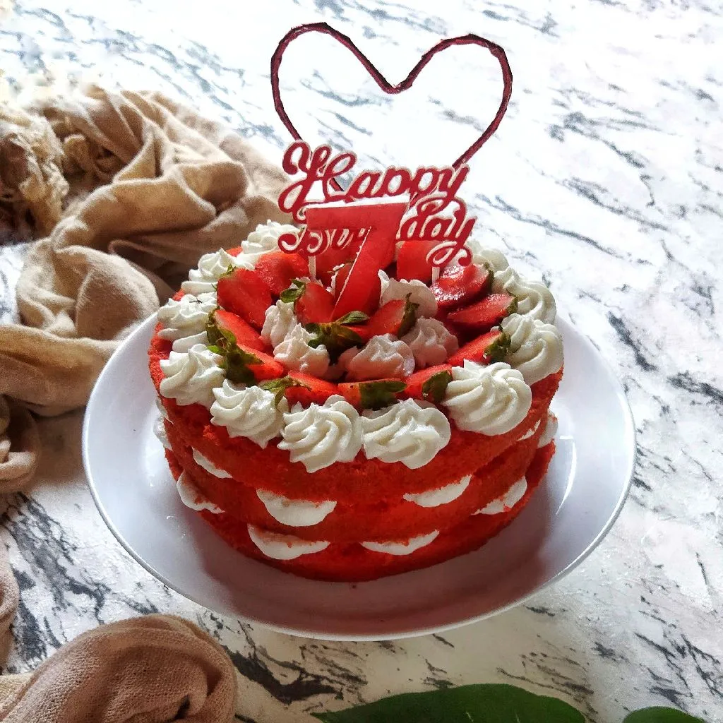 Strawberry Cake