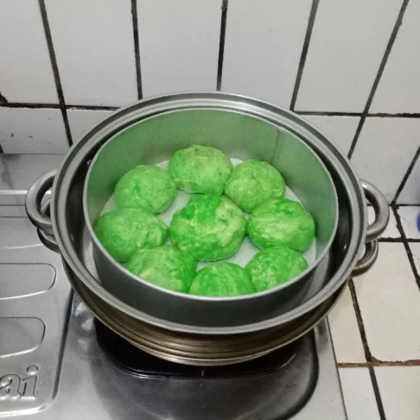 Kukus bakpao selama 15 menit. Siap dinikmati.