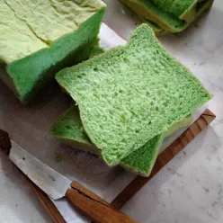 Roti Tawar Pandan
