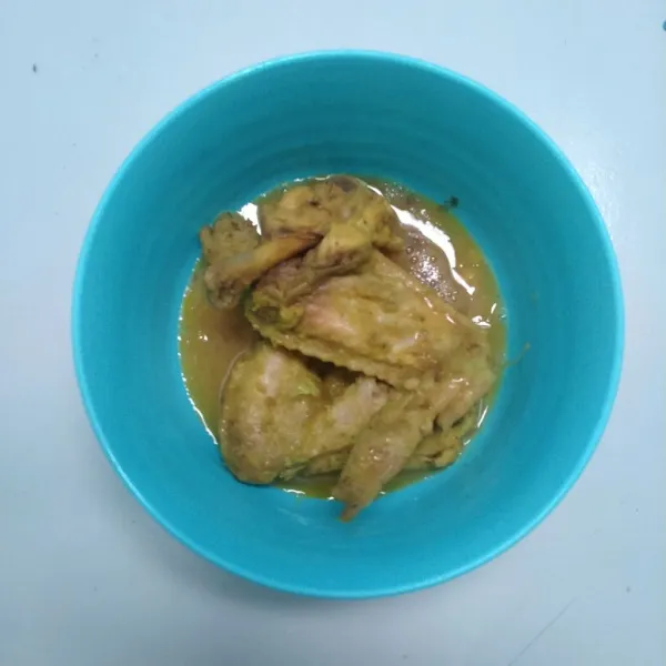 Masukkan ayam.