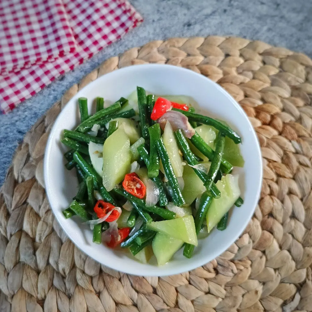 Tumis Timun Kacang Panjang