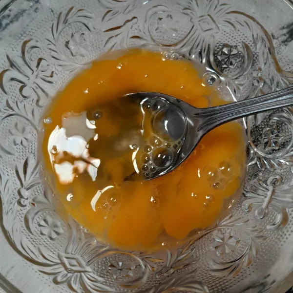 Kocak lepas telur.
