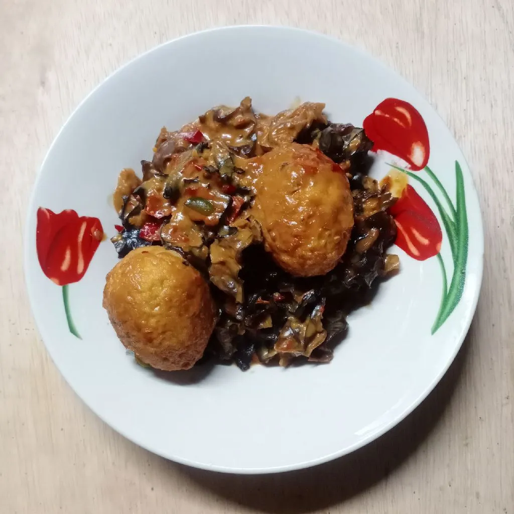 Jamur Kuping Telur Masak Pedas