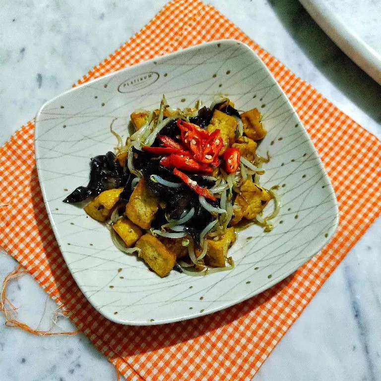 Oseng Tauge Tahu Wangi Garlic Pedas