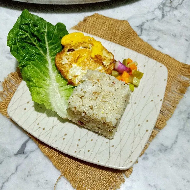Nasi Goreng Mix Telur Ceplok Acar