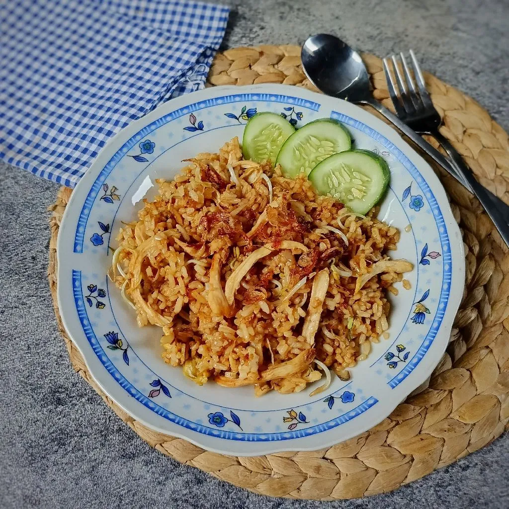 Nasi Goreng Tauge Ayam Suwir