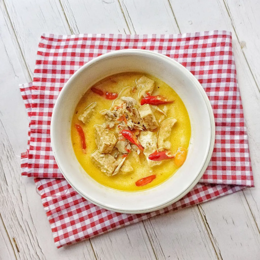 Cakalang Fufu Tahu Tempe Santan #KURCEPPEJUANGRESEPNUSANTARA