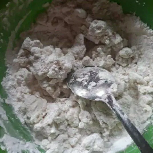 Aduk sampai rata.
