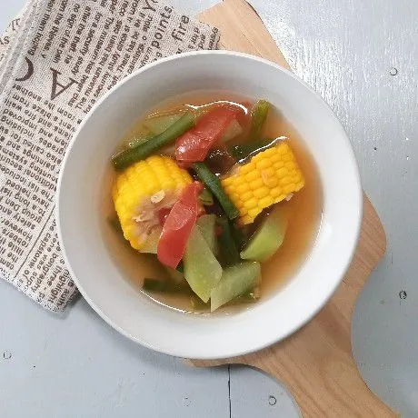 Setelah matang. Pindahkan ke mangkuk saji. Sajikan dengan lauk pendamping sesuai selera. Selamat memasak.