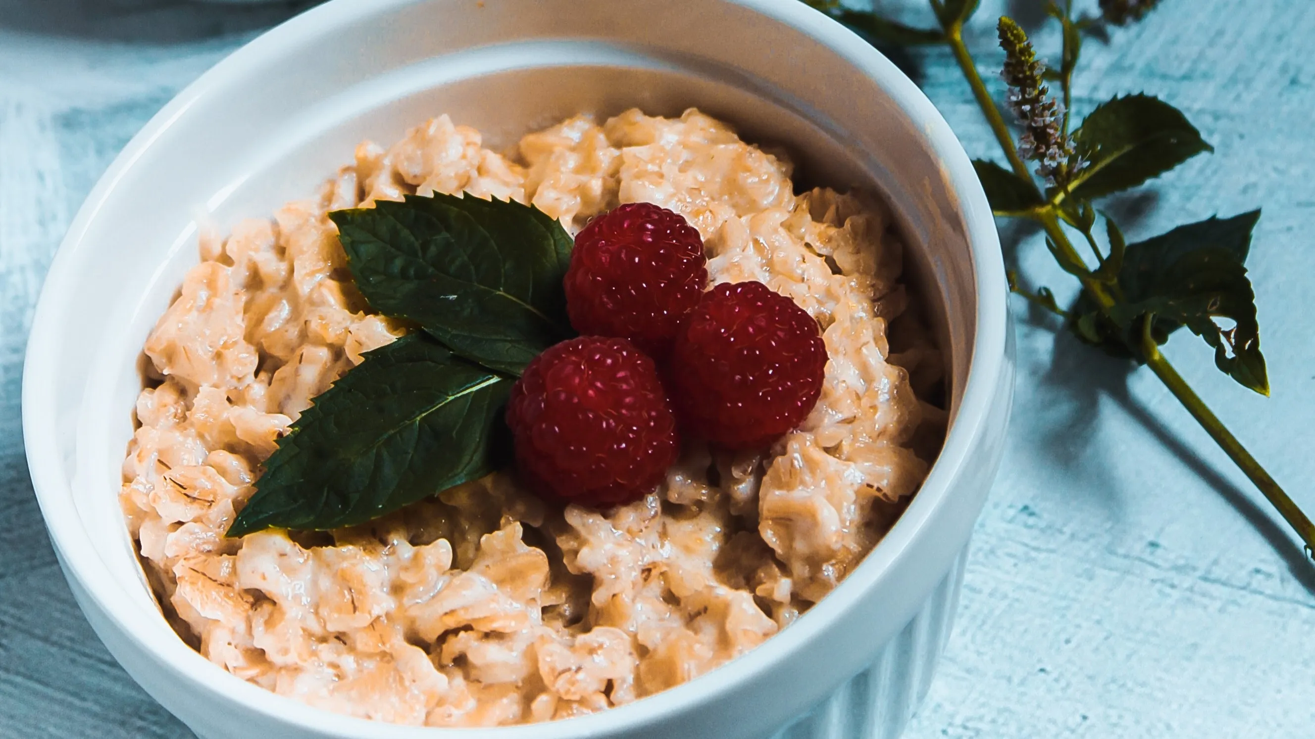 Overnight Oats Carrot Cake