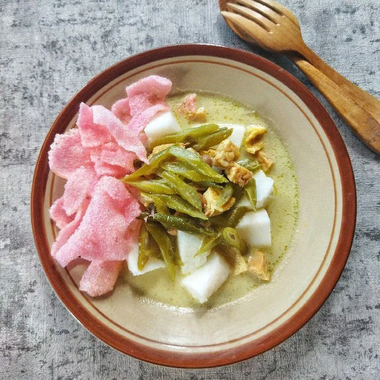 Lontong Gulai Tauco #KURCEPPEJUANGRESEPNUSANTARA