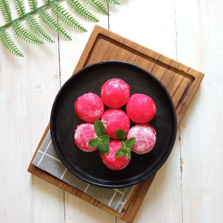 Mochi Ice Cream Red Velvet