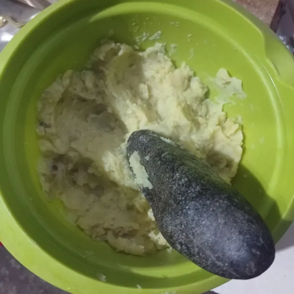 Uleg sampai halus.