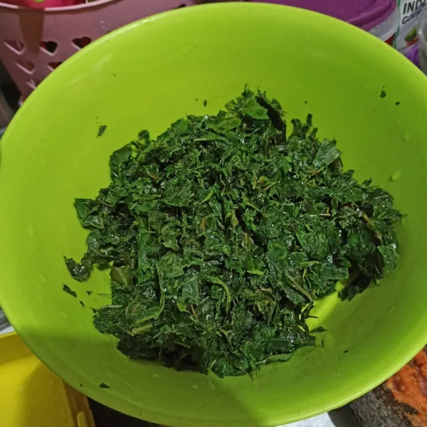 Lalu sisihkan.