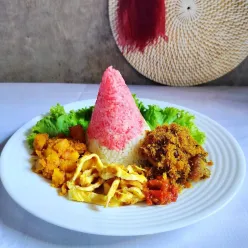 Nasi Uduk Betawi Merah Putih