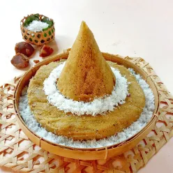 Tumpeng Apem Betawi