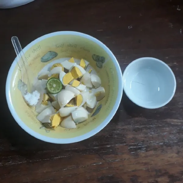 Siapkan bahan-bahan lainnya.