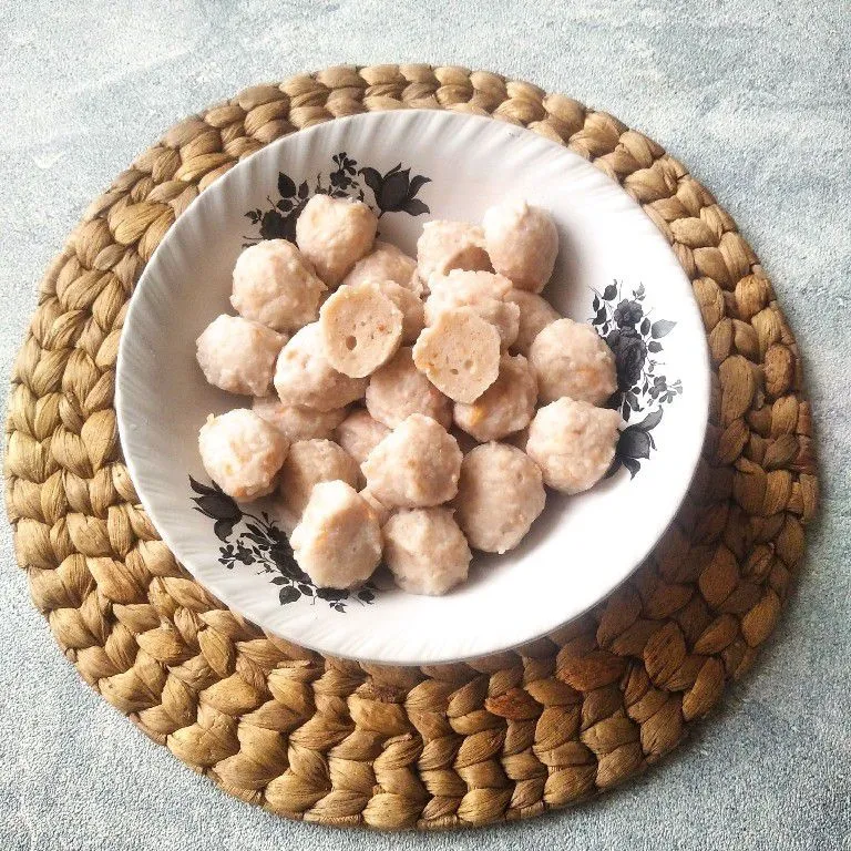 Bakso Ayam Wortel (MPASI 12+)