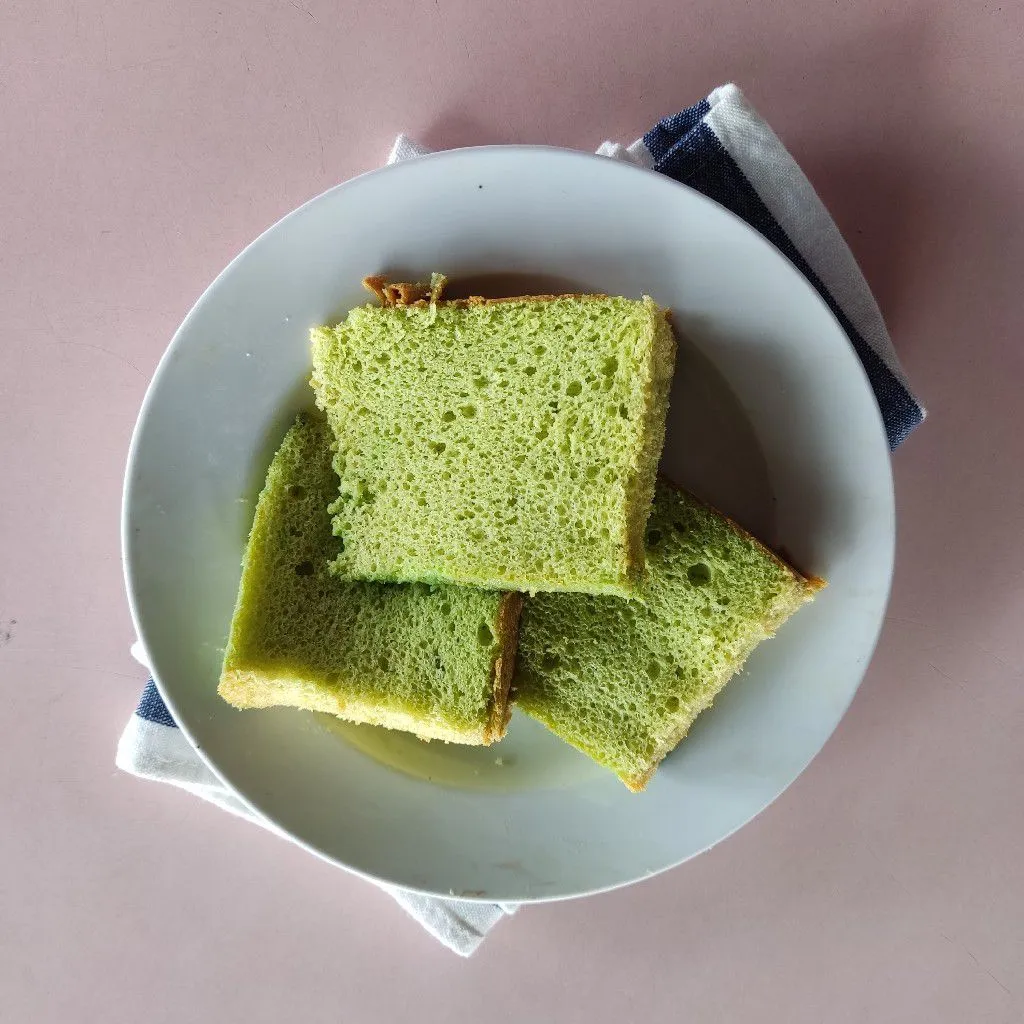 Chiffon Pandan Cake