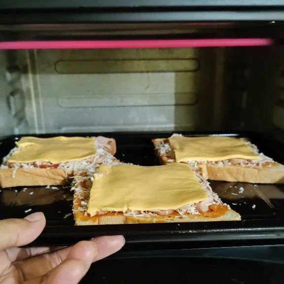 Panggang di suhu 175° C selama 20 menit.