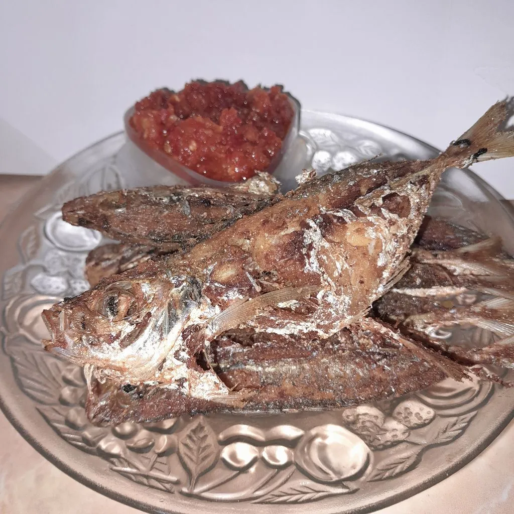 Ikan Selar Goreng Sambel Merah