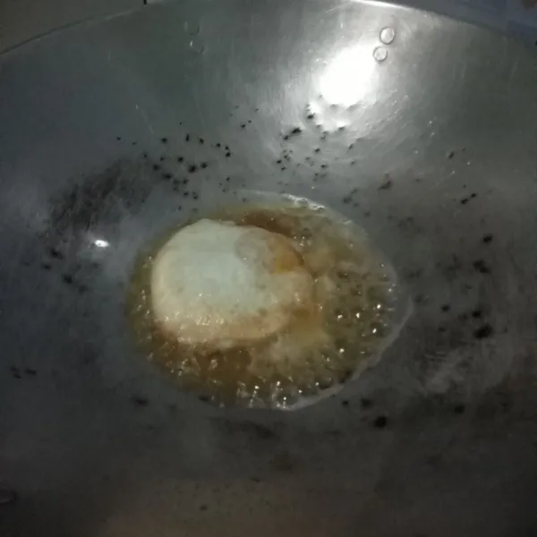 Ceplok telur.