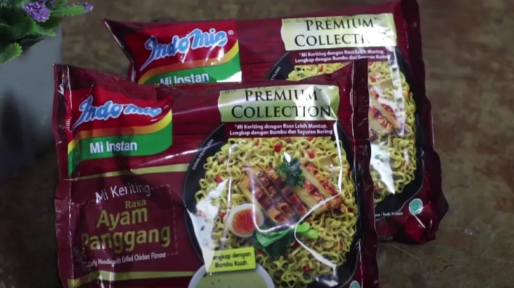 indomie mie kriting rasa ayam panggang