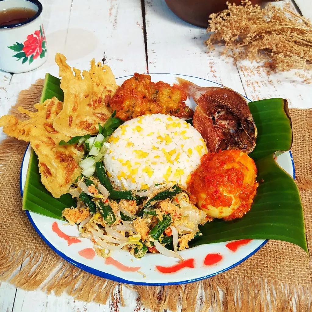 Sego Jagung Urap-Urap Khas Malang