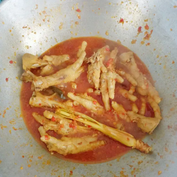 Aduk hingga bumbu meresap.
