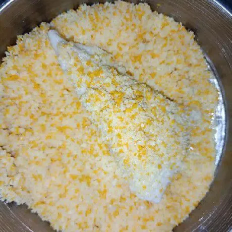 Beri tepung panir. Selesai. Bisa digoreng ataupun stok Frozen.