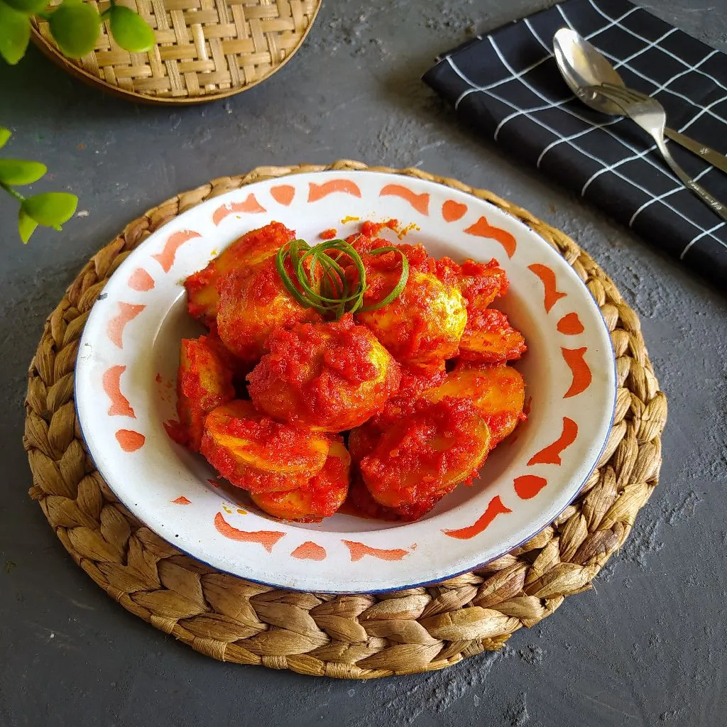 Balado Telur dan Kentang