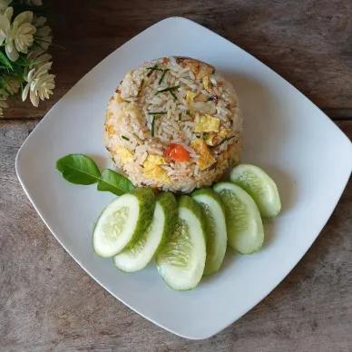 Nasi Goreng Daun Jeruk