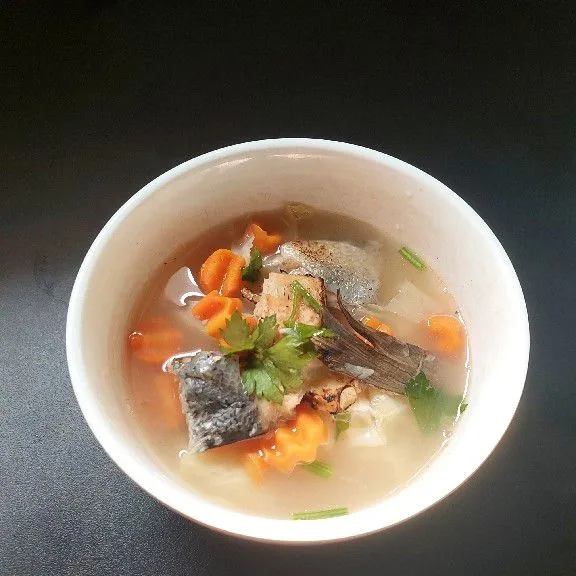 Sop Tulang Ikan Salmon