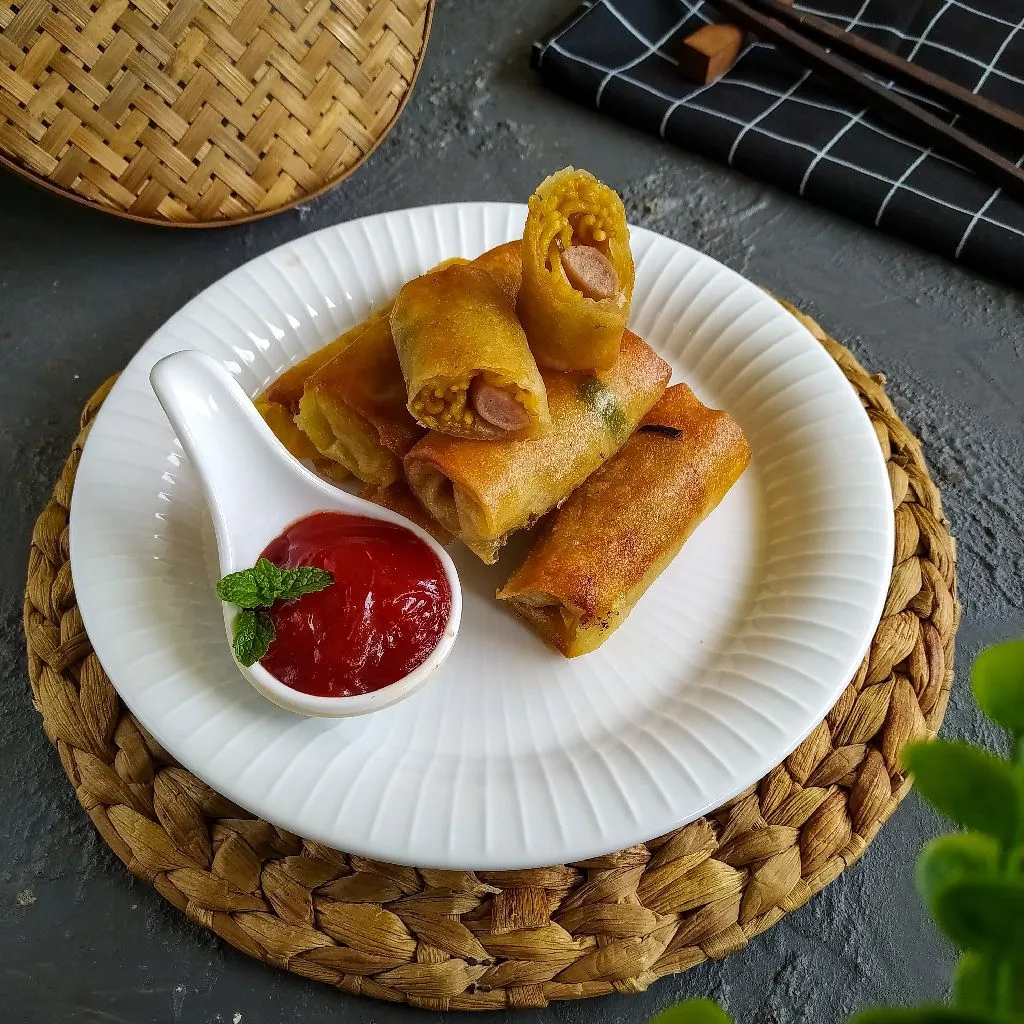 Lumpia Mie Sosis