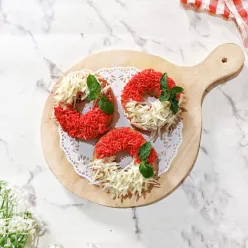Donat Merah Putih